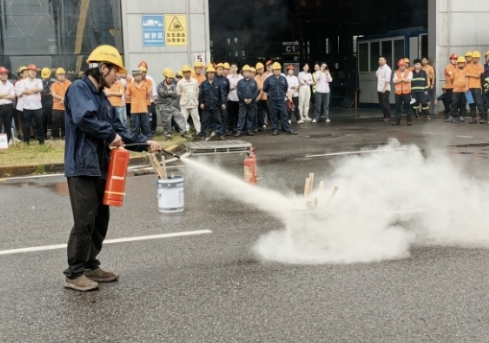 Construeix seguretat amb exercicis! Protegir la producció amb acció